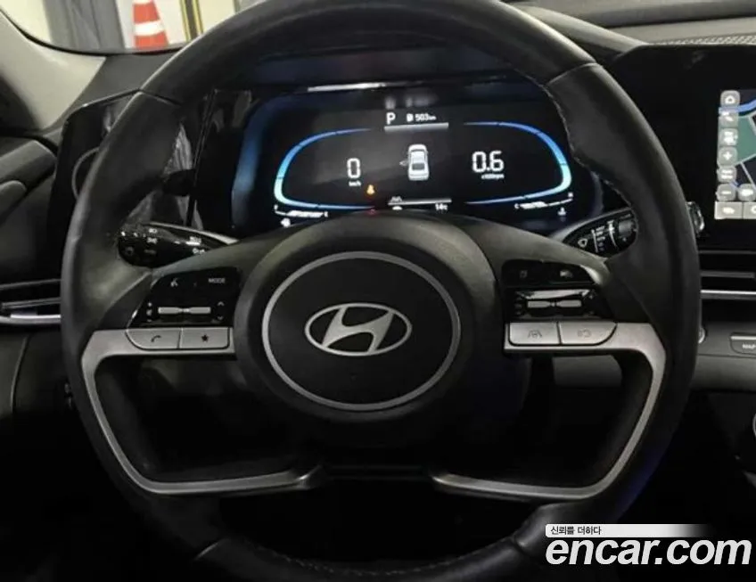 Hyundai AVANTE — фото 10