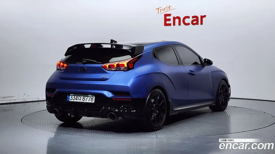 Hyundai Veloster — фото 2