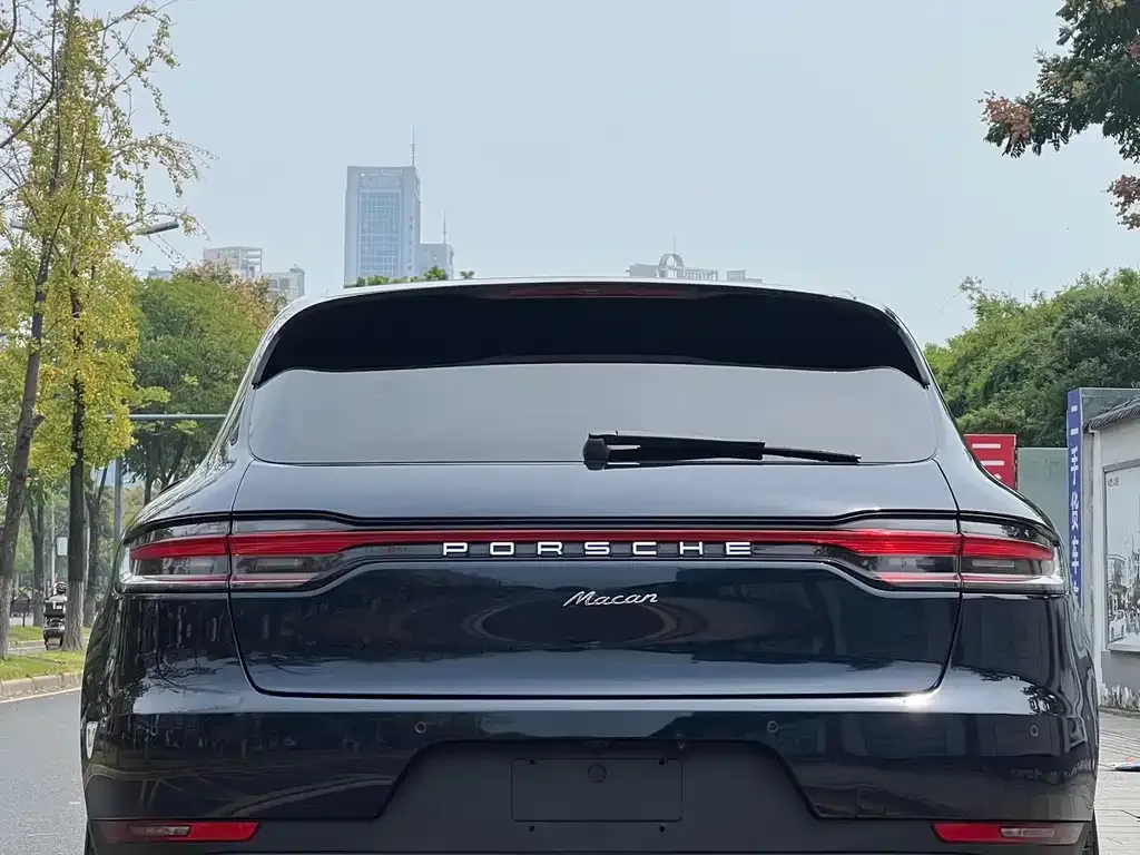 Porsche Macan — фото 4