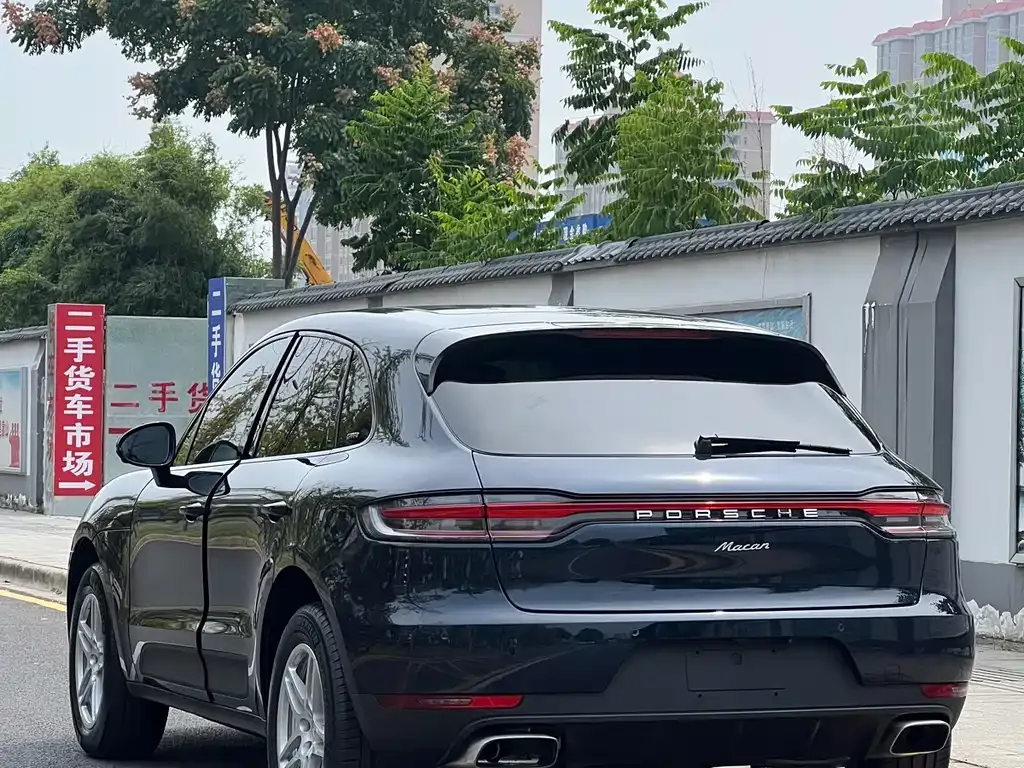 Porsche Macan — фото 5