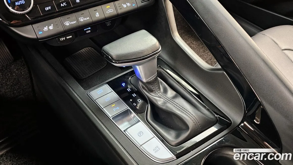 Hyundai AVANTE — фото 9