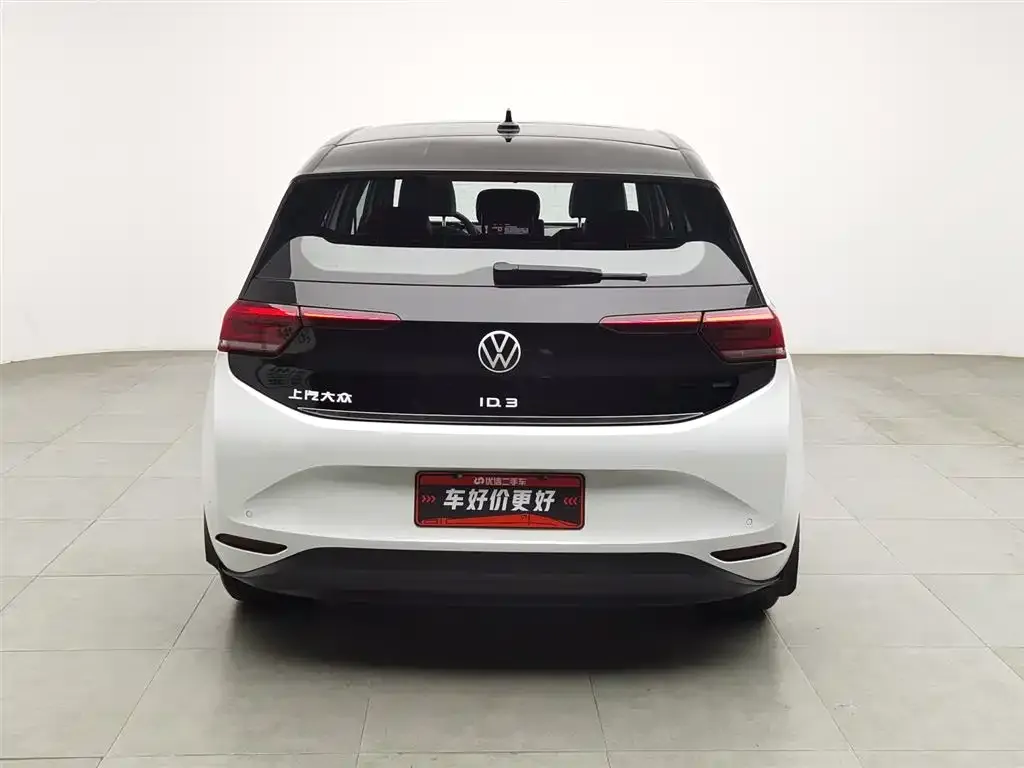 Volkswagen ID.3 — фото 4