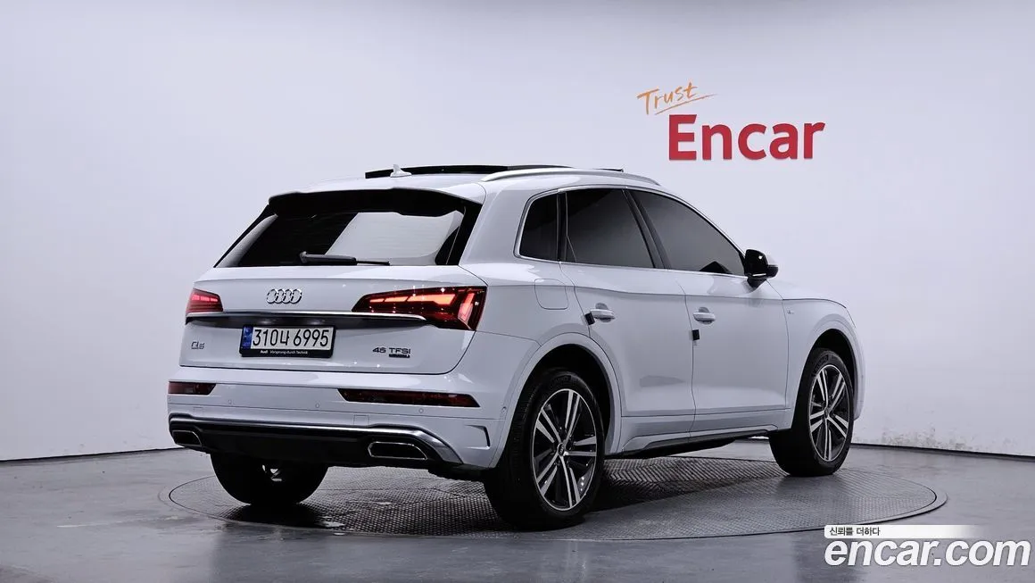 Audi Q5 — фото 2