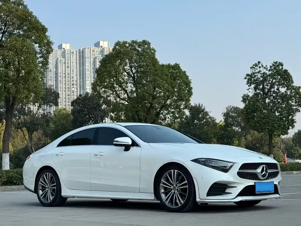 Mercedes-Benz CLS — фото 3