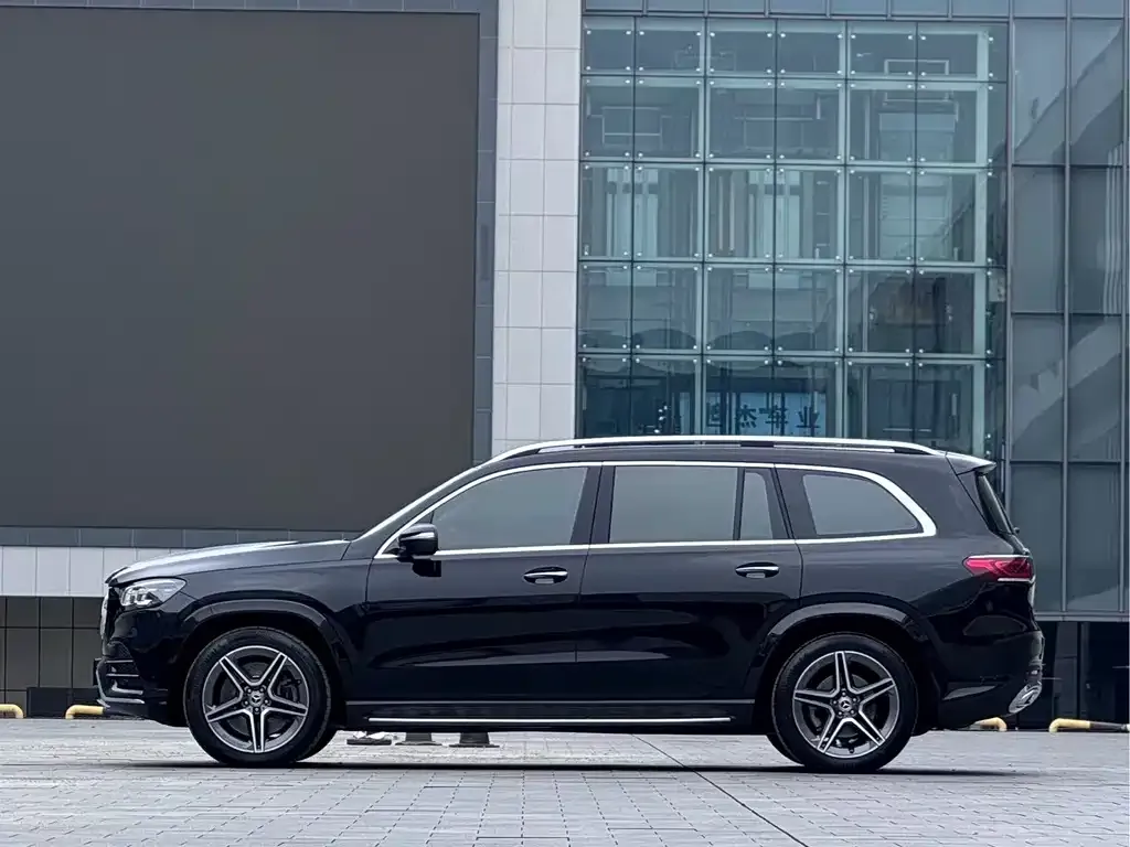Mercedes-Benz GLS — фото 2