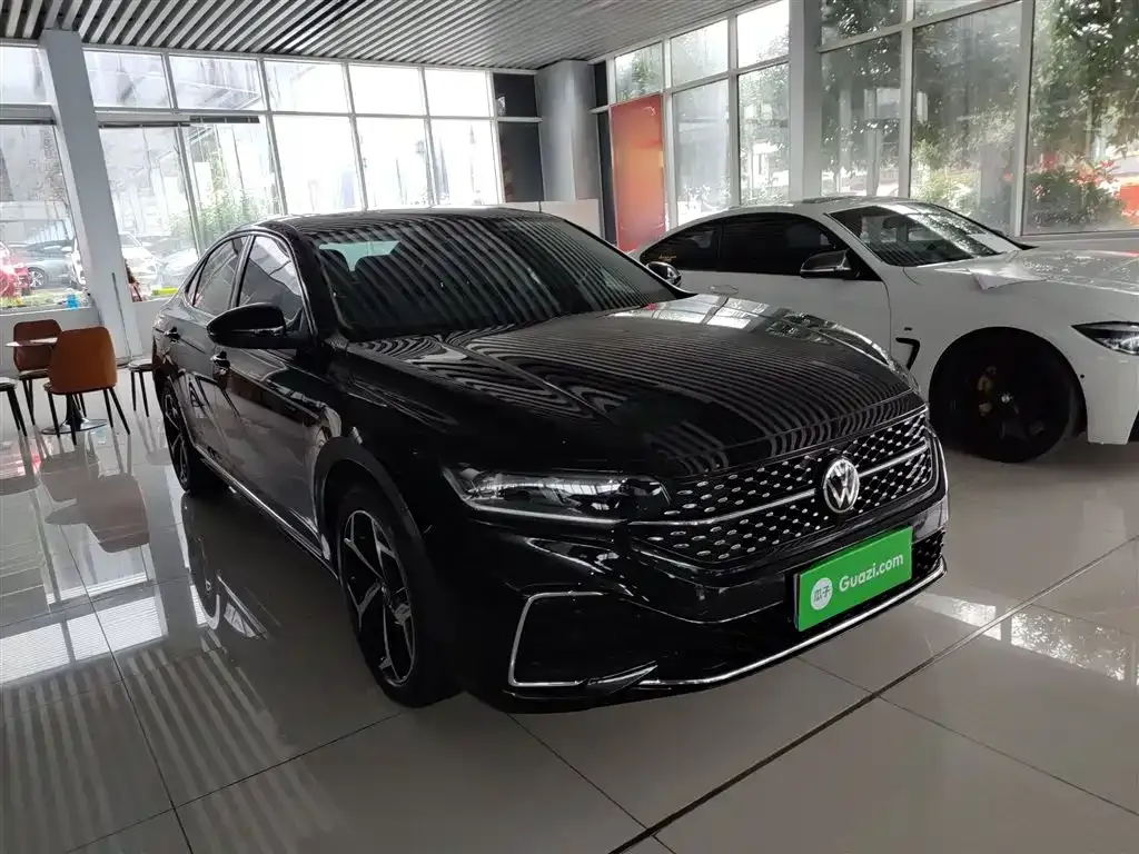 Volkswagen Passat — фото 4