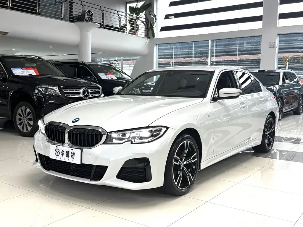 BMW 3 Series — фото 1