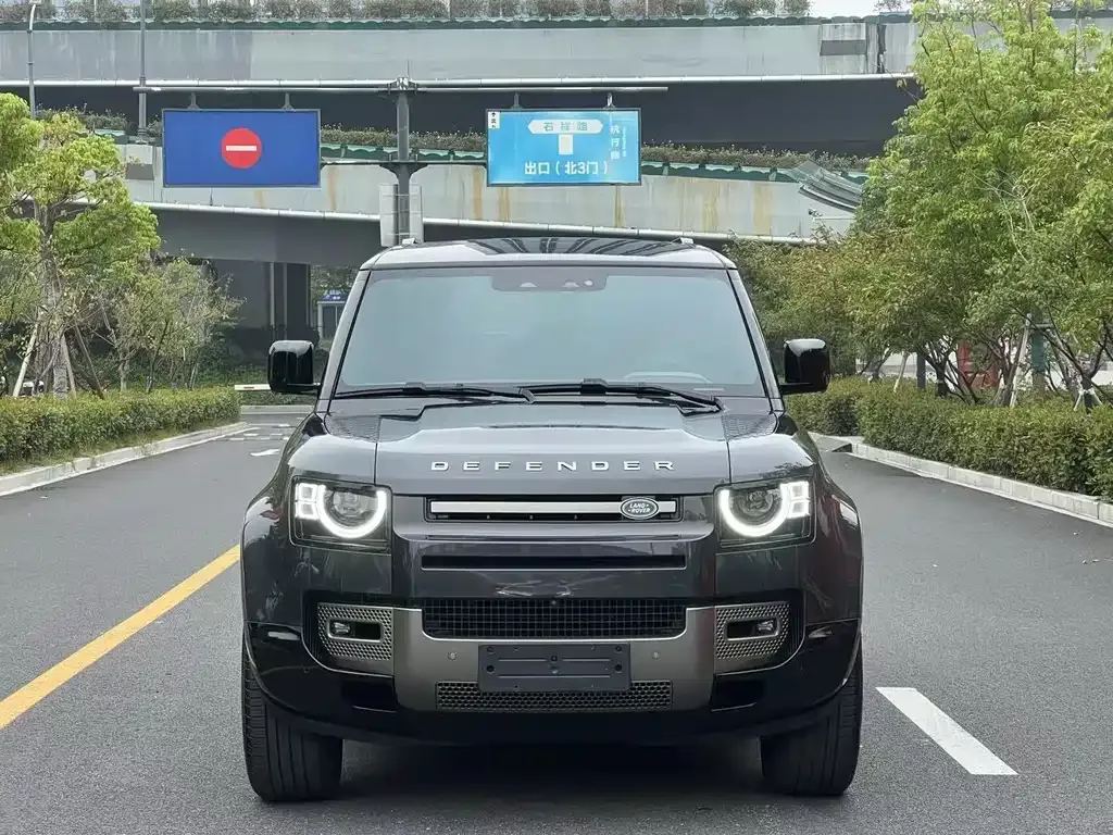 Land Rover Defender — фото 3