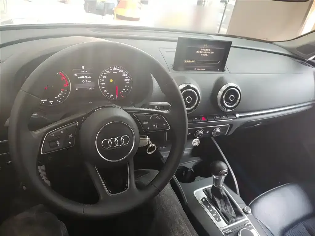 Audi A3 — фото 10