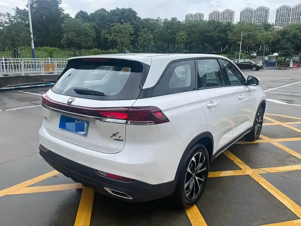 Changan X7 PLUS — фото 7