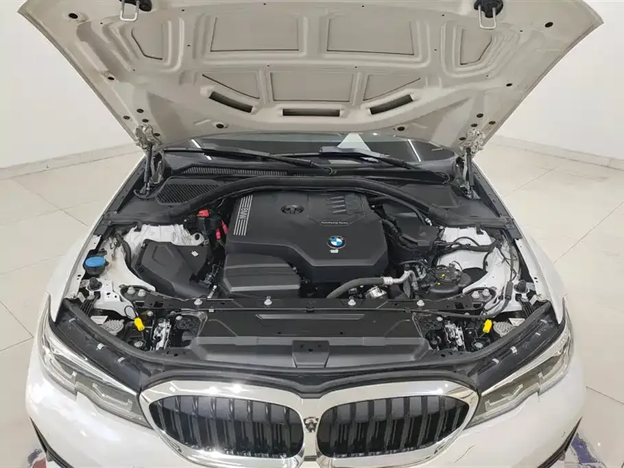 BMW 3 Series — фото 10