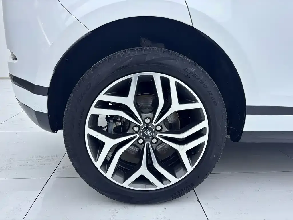 Land Rover Evoque — фото 10