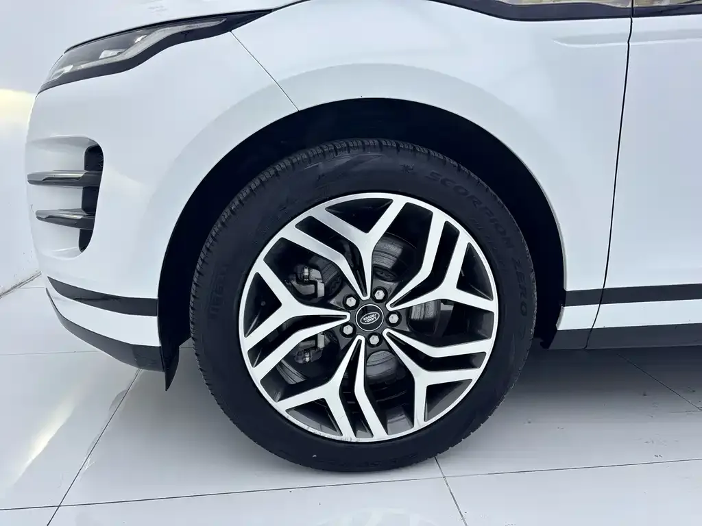Land Rover Evoque — фото 9
