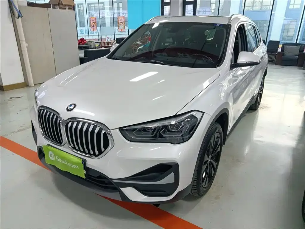 BMW X1 — фото 2