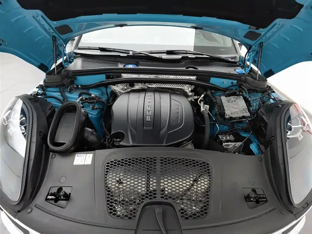 Porsche Macan — фото 6