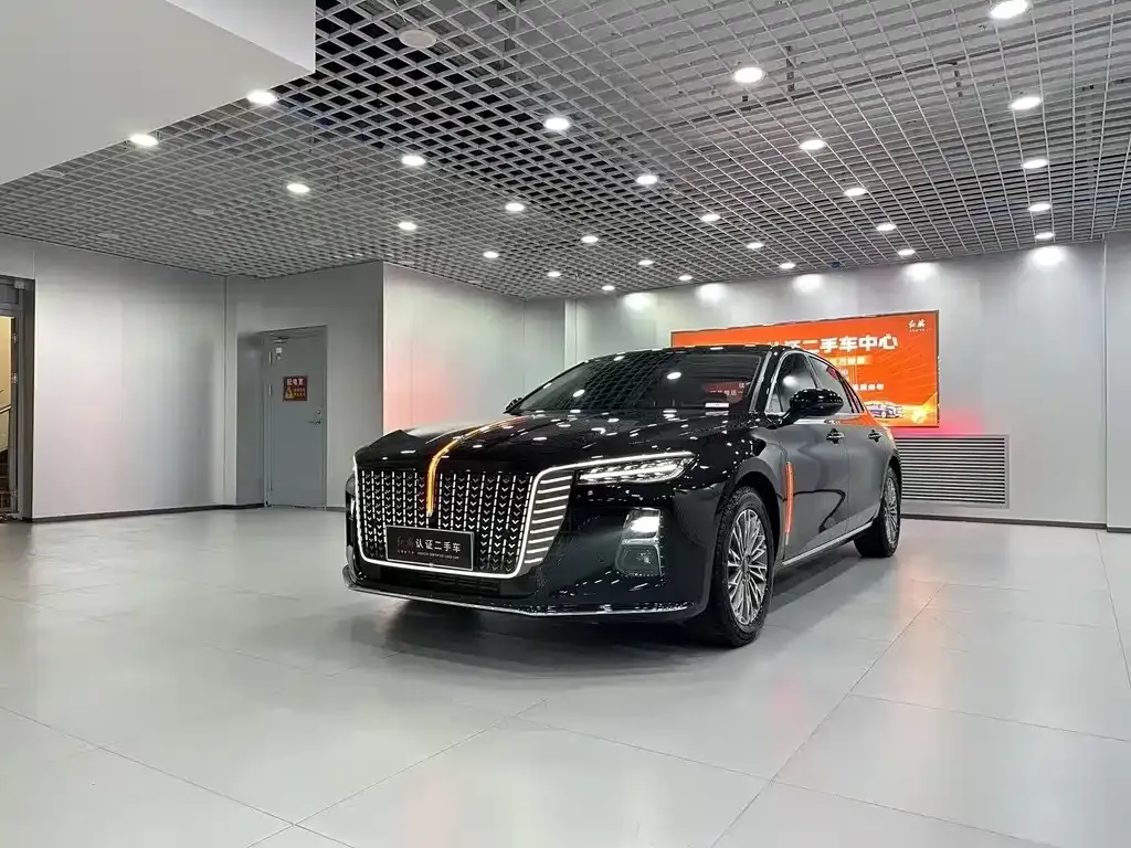 Hongqi H5 — фото 1