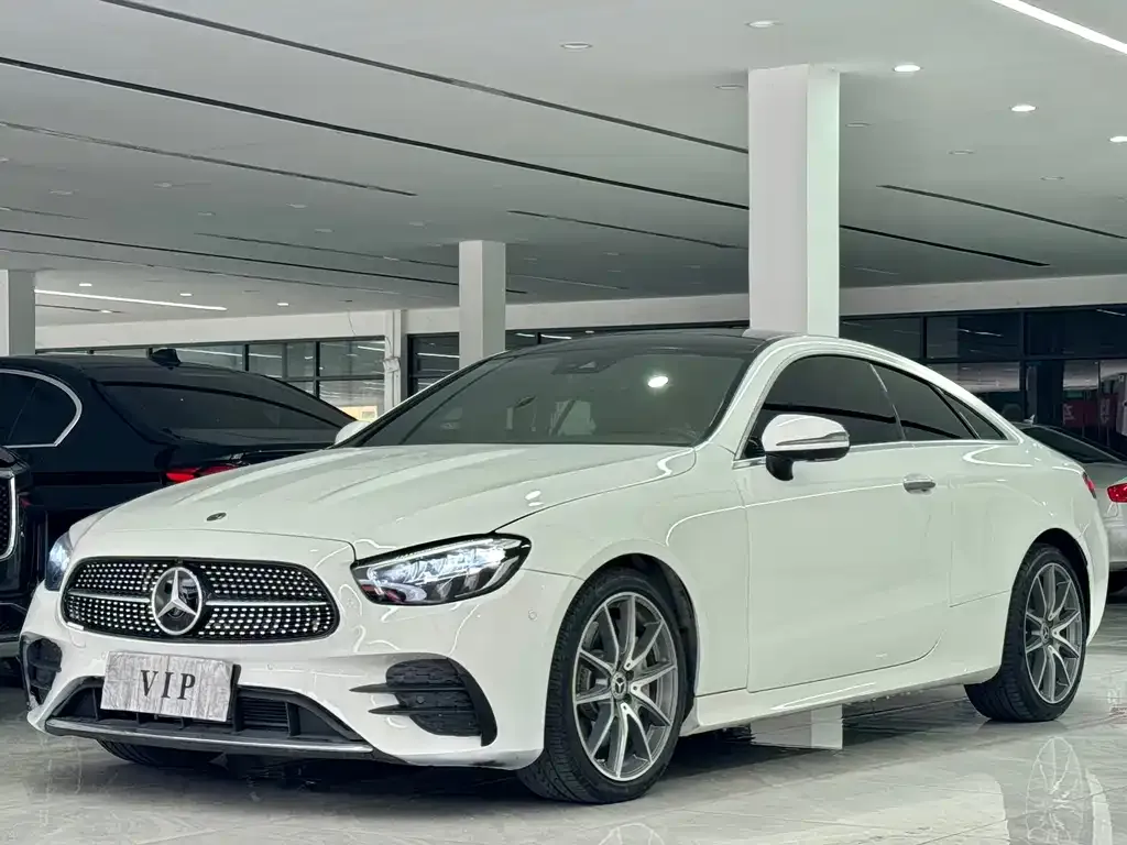 Mercedes-Benz E-Class (Import) — фото 1