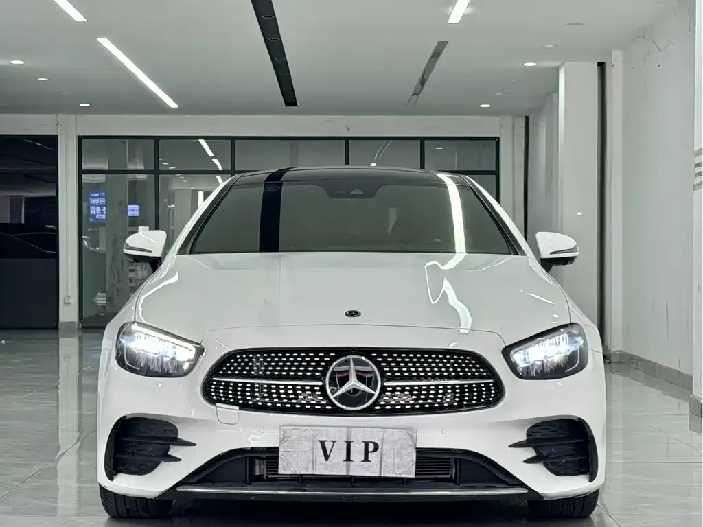 Mercedes-Benz E-Class (Import) — фото 2