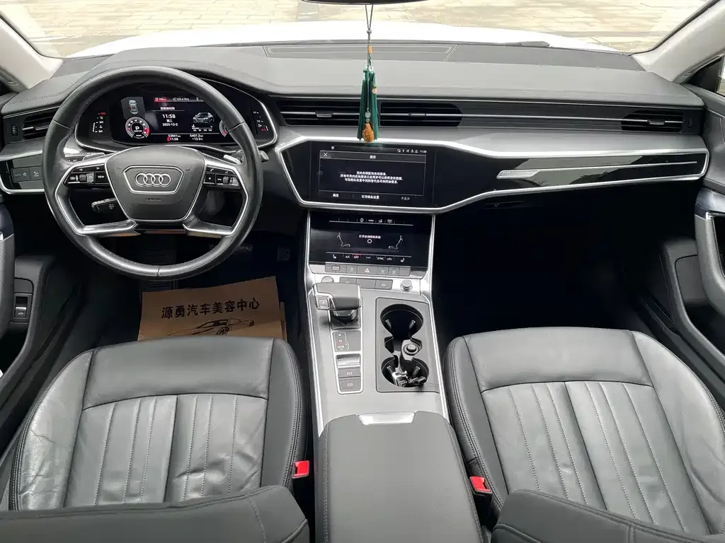 Audi A7 — фото 6