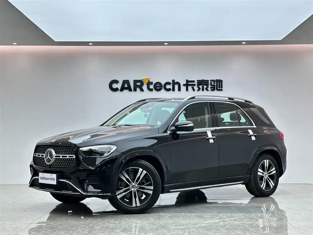 Mercedes-Benz GLE — фото 1