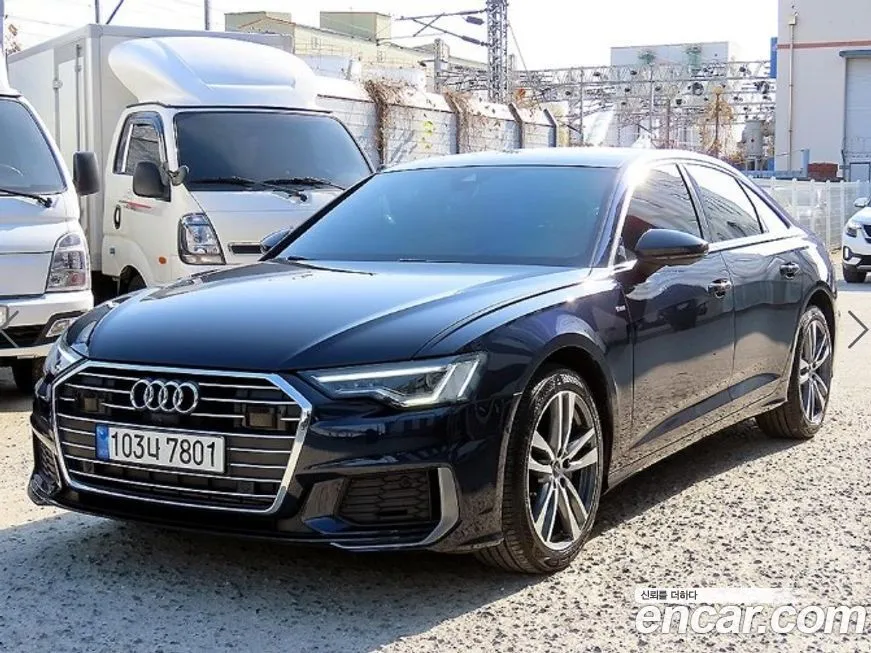 Audi A6 — фото 1
