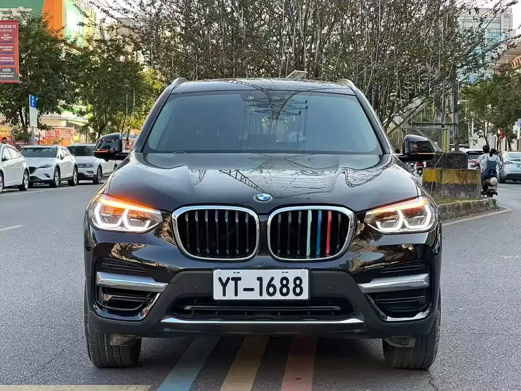 BMW X3 — фото 2