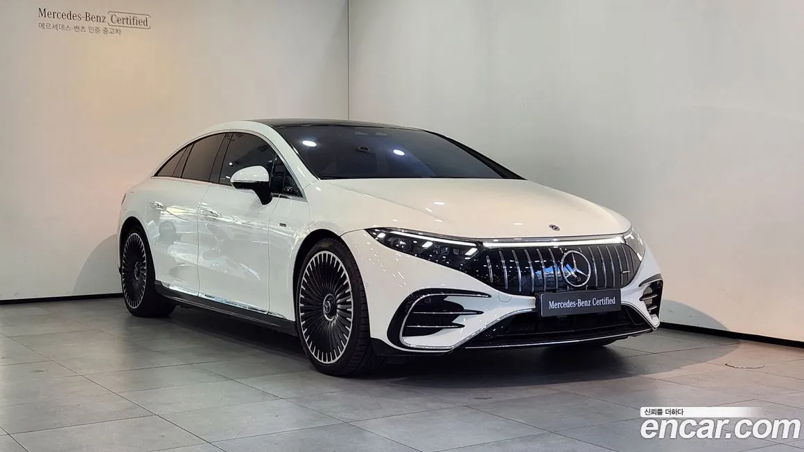 Mercedes-Benz EQS — фото 1