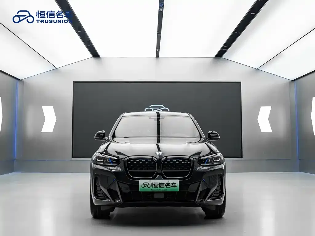 BMW iX3 — фото 2