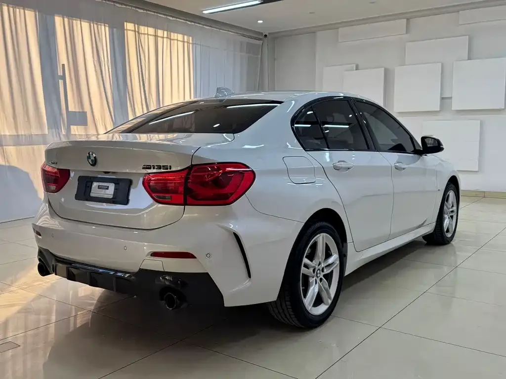 BMW 1 Series — фото 10