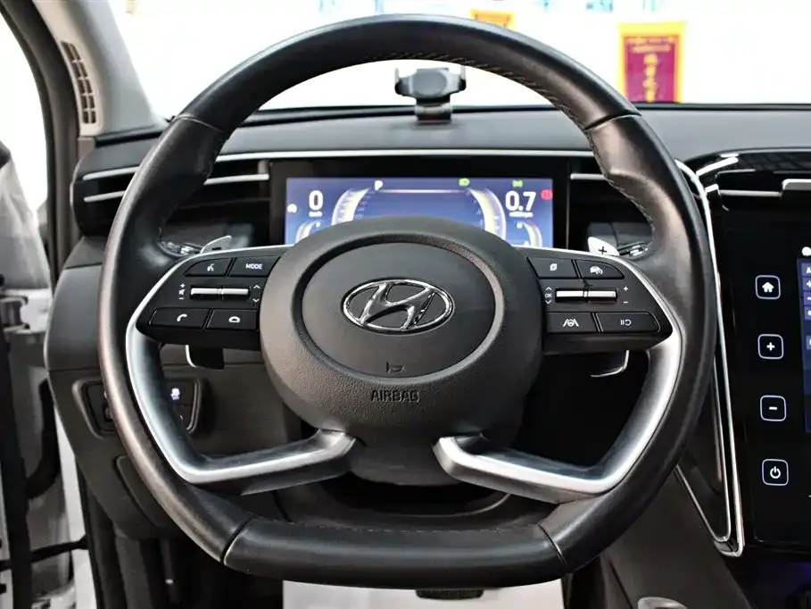 Hyundai Tucson — фото 6