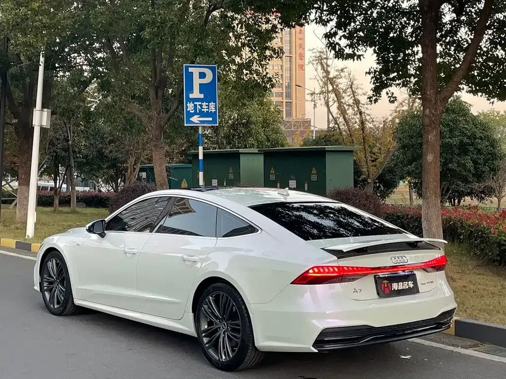 Audi A7 — фото 4