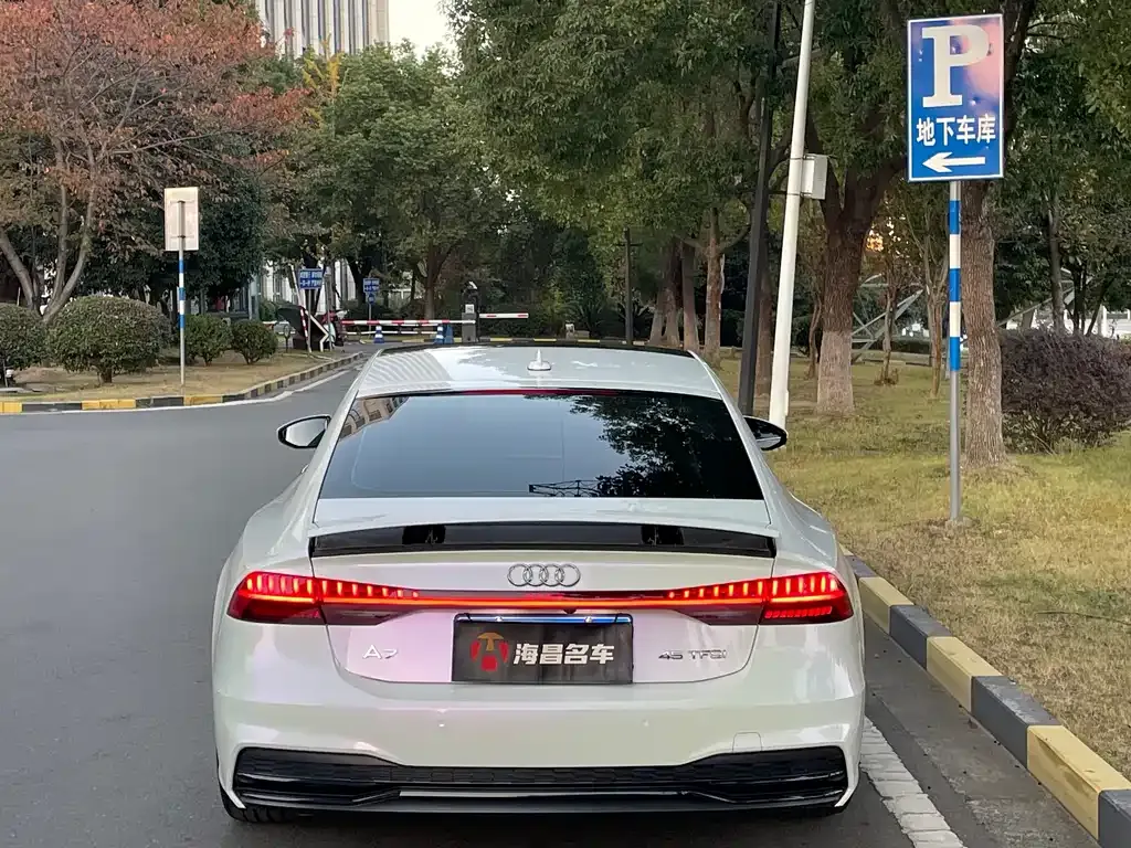 Audi A7 — фото 5