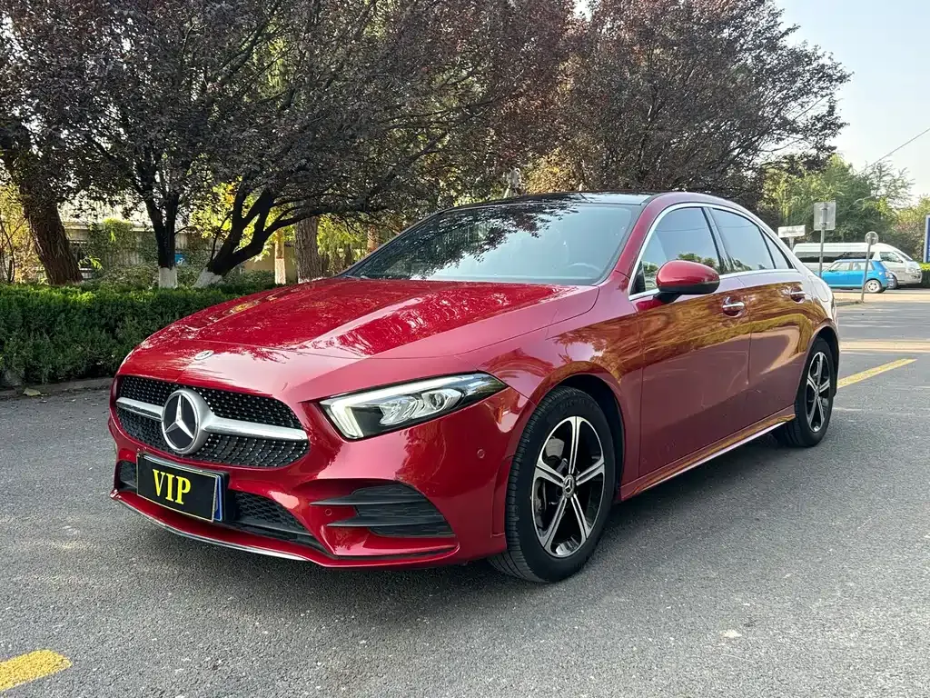 Mercedes-Benz A-Class — фото 1