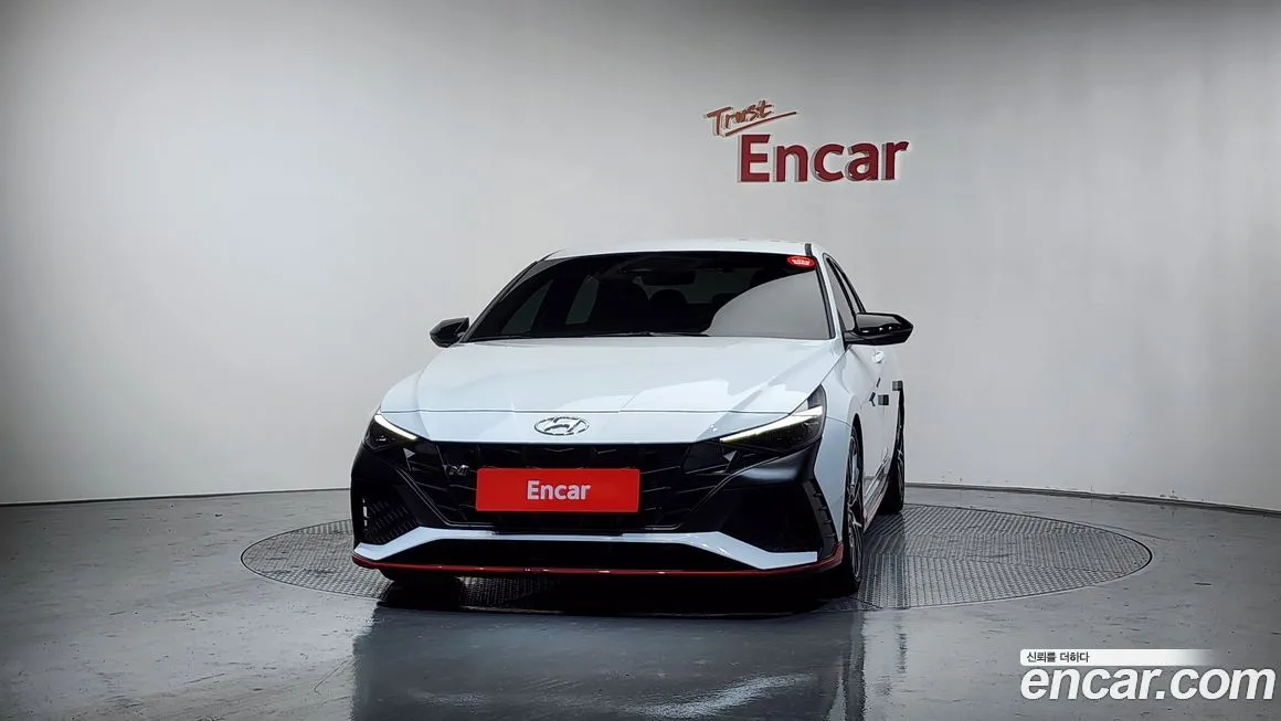 Hyundai AVANTE — фото 3
