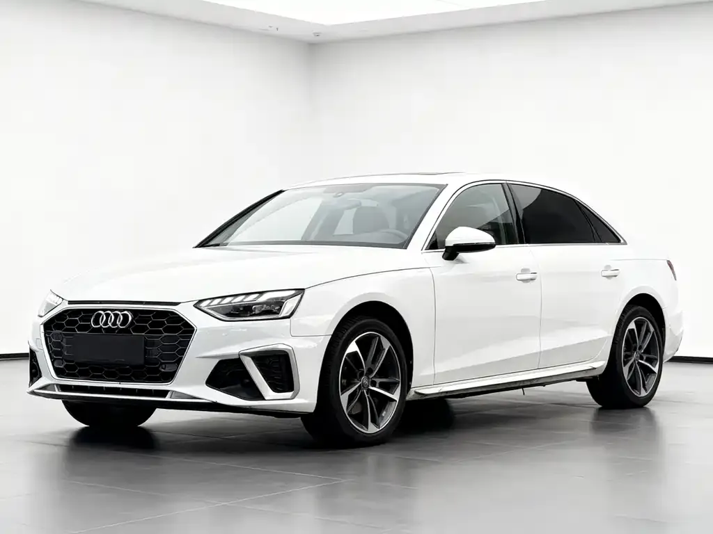 Audi A4L — фото 1