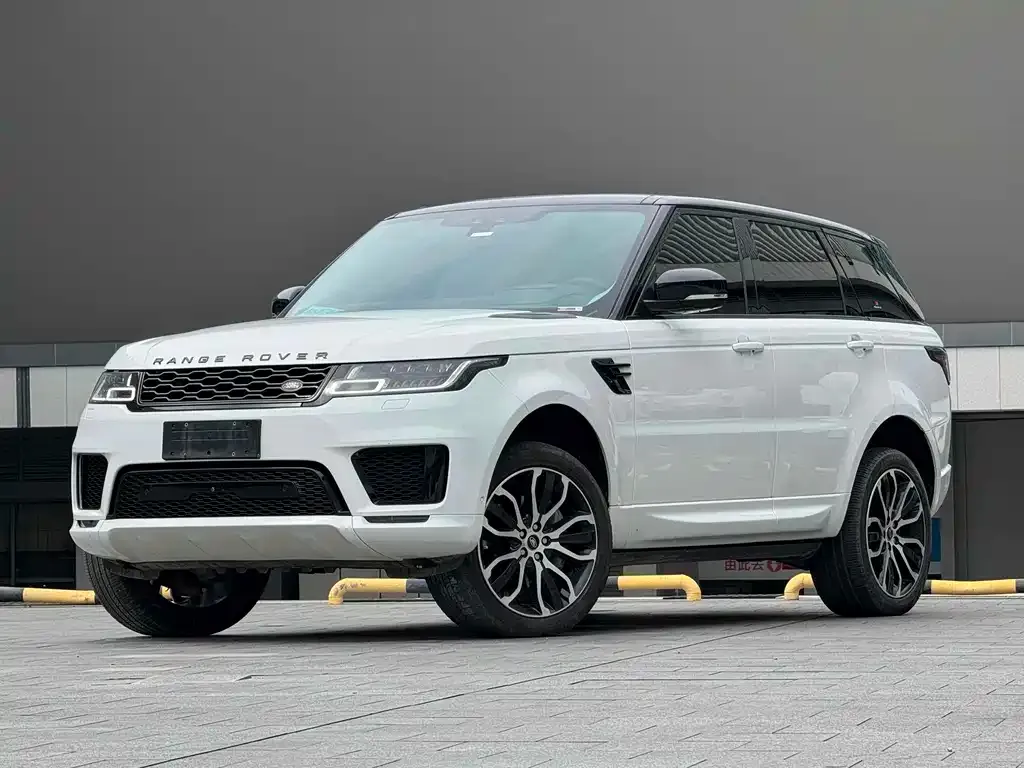 Land Rover Sport — фото 1