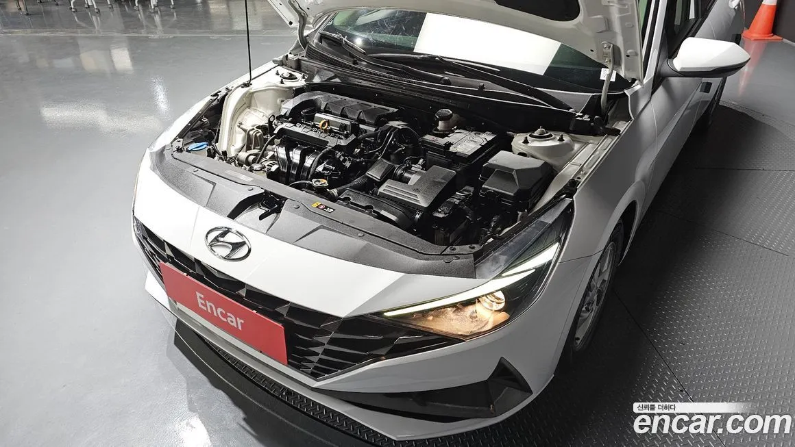 Hyundai AVANTE — фото 6