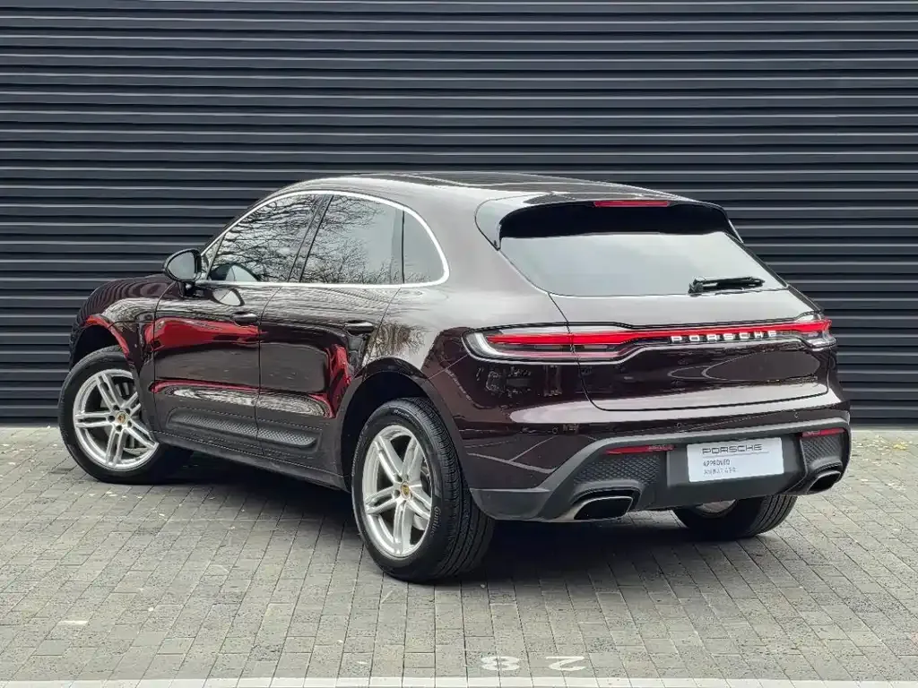 Porsche Macan — фото 7