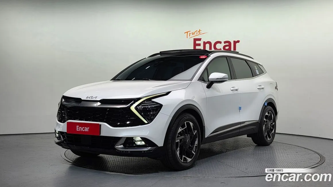 Kia Sportage — фото 1