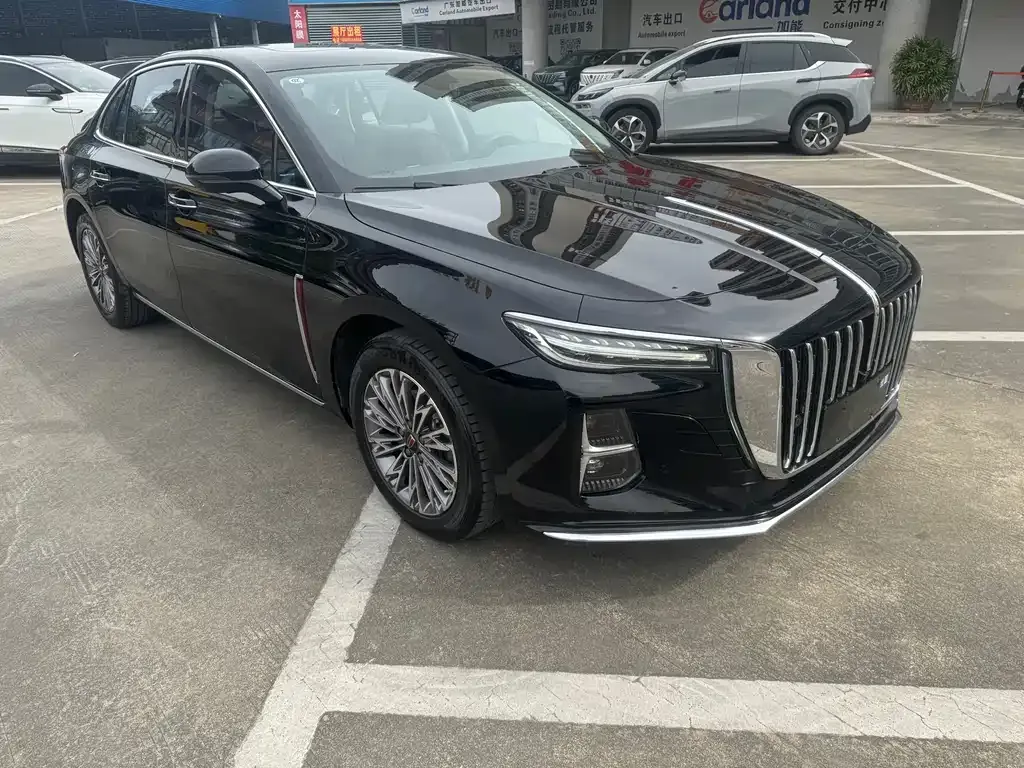Hongqi H5 — фото 3
