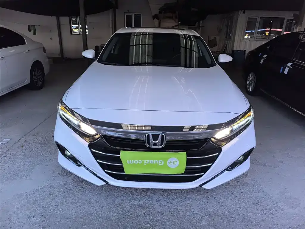 Honda Accord — фото 3