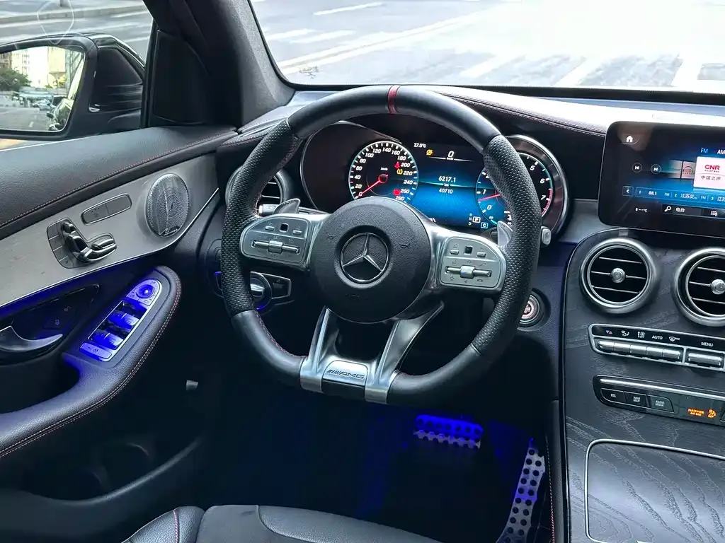 Mercedes-Benz GLC AMG — фото 5