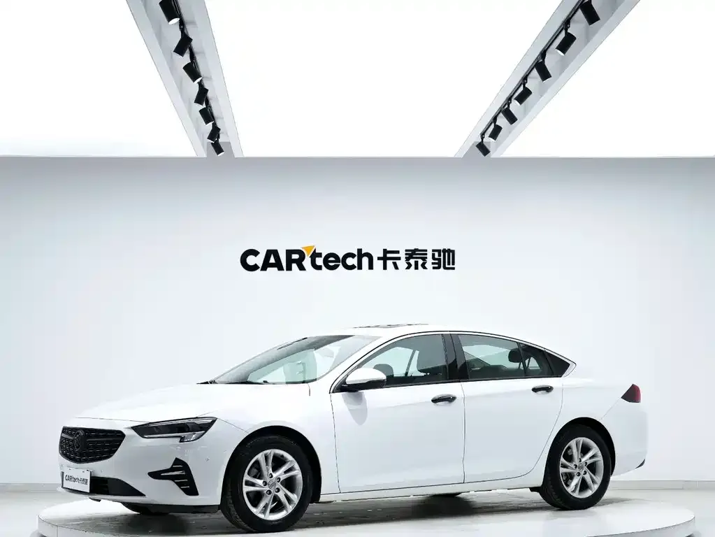 Buick Regal — фото 1