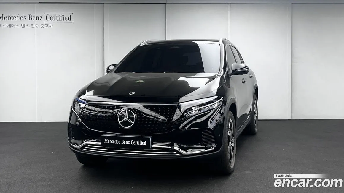 Mercedes-Benz EQA — фото 1