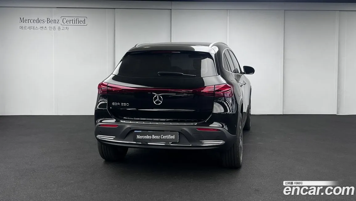 Mercedes-Benz EQA — фото 2