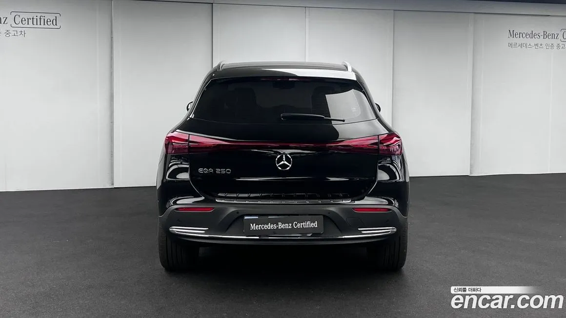 Mercedes-Benz EQA — фото 4