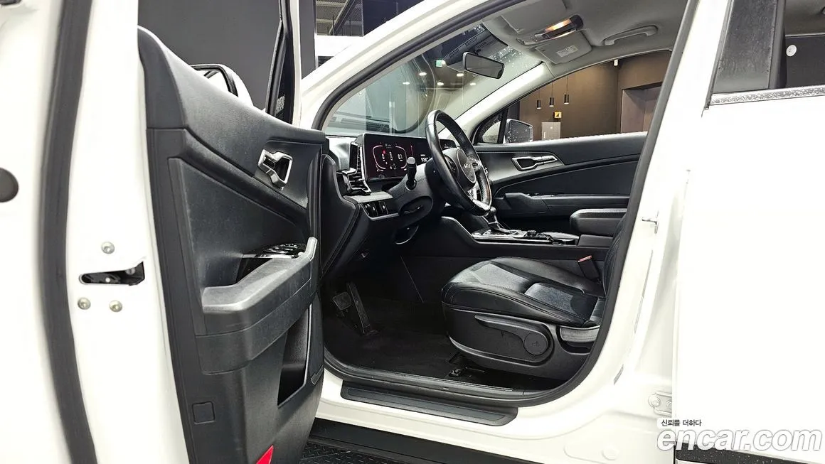 Kia Sportage — фото 10