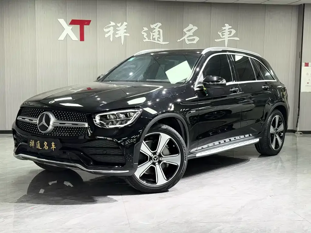 Mercedes-Benz GLC — фото 1