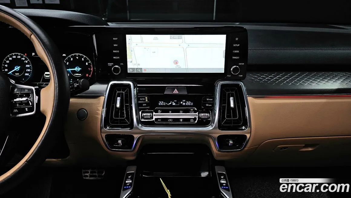 Kia Sorento — фото 6