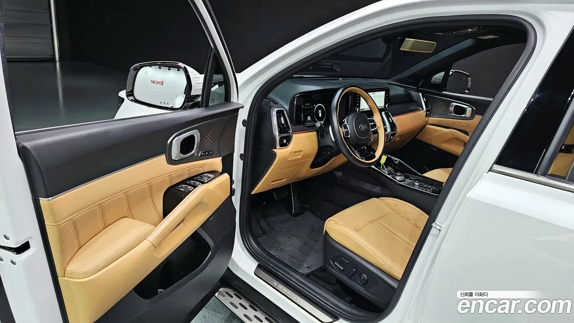 Kia Sorento — фото 9